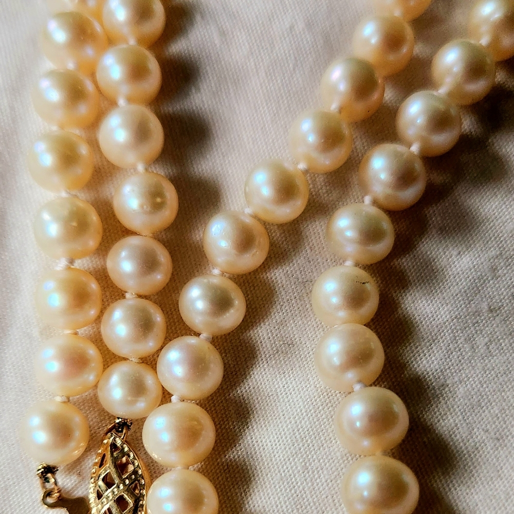 Fresh Water Pearls Necklace